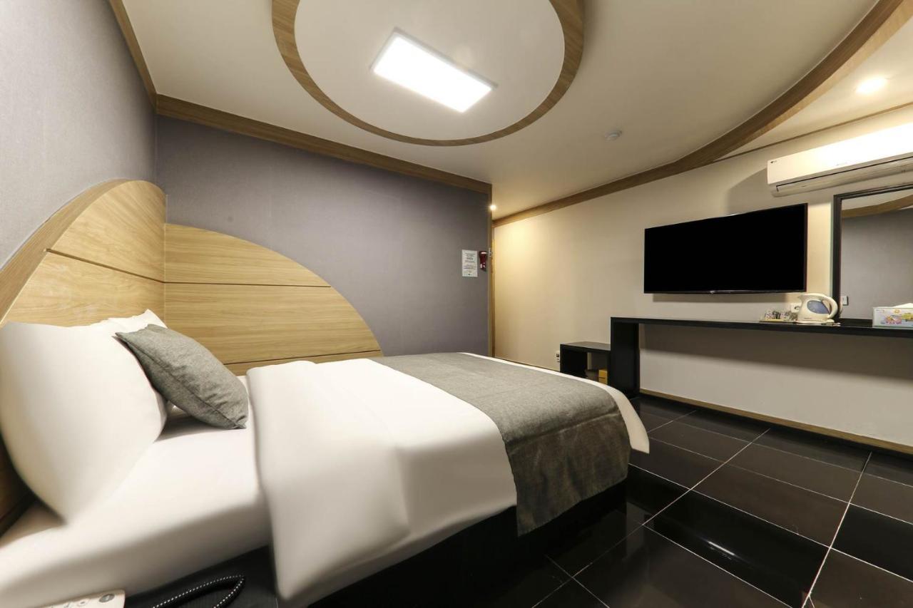 Major Hotel Jeju Exterior photo